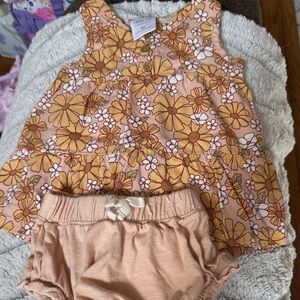 Charming Floral Dress Set - Peach and White